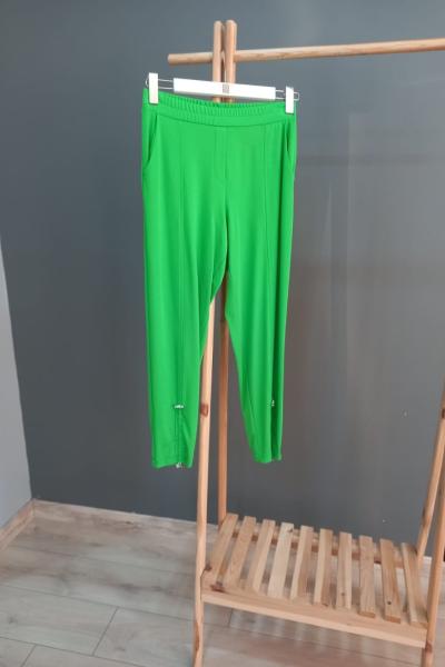 Ceremony Paçasının Önü Stoper Detaylı Bambu Havuç Pantolon Yeşil