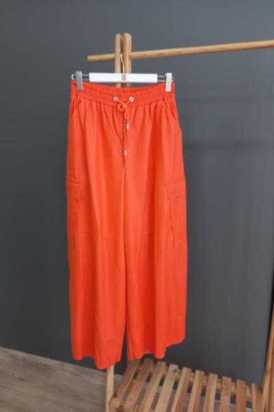 Ceremony İki Cepli Beli Lastikli Bol Deri Pantolon  Turuncu