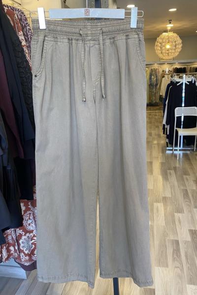 Magazin Beli Lastikli Tensel Pantolon Haki