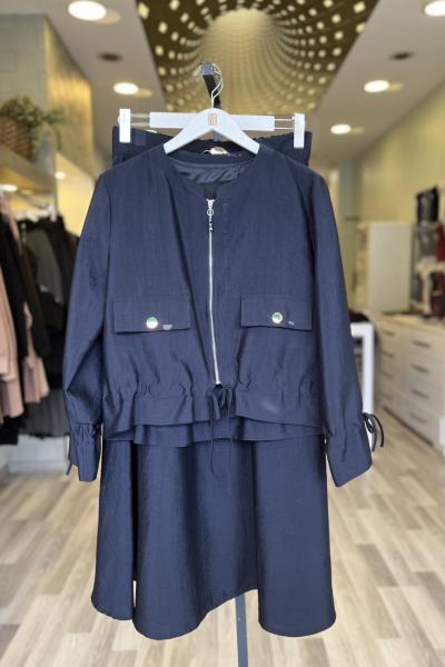 Ceremony 2026 KIŞ Eteği Toka Detaylı Kısa Ceketli Takım Lacivert