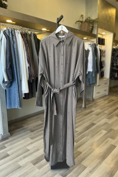 Ceremony 2026 Yaz Metal Çakma Detaylı Safari Gömlek Elbise Vizon