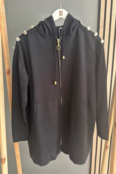 Şirin Omuzu Düğmeli Kapşonlu Hırka Siyah