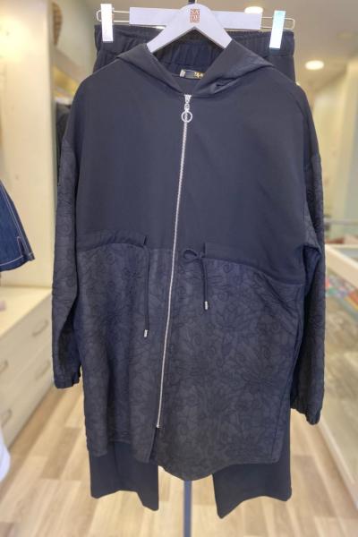 Ahi Kapitone Çiçek Desen Kapüşonlu Takım Siyah