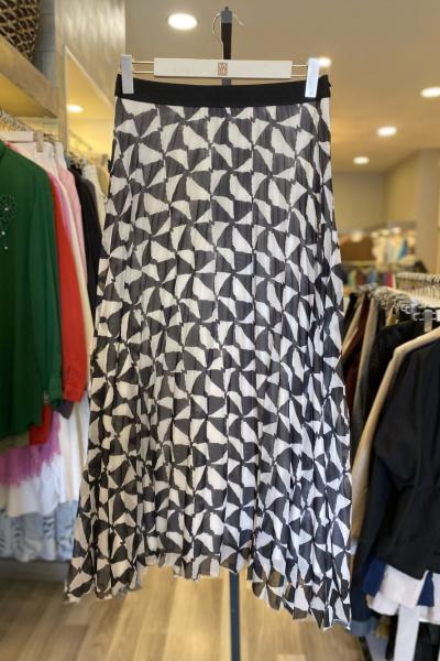 Ceremony Üçgen Desen Plisoley Etek Siyah Beyaz