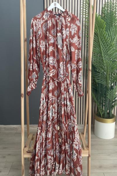 Ceremony Yakası Fır Fır Ve Büzgü Detaylı Ucu Kraşlı Cupra Elbise Kiremit