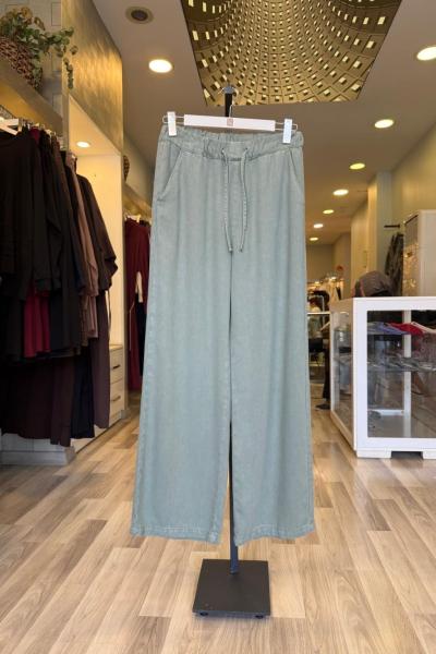 Magazin BELİ LASTİKLİ ARKASI CEPLİ PANTOLON Yeşil