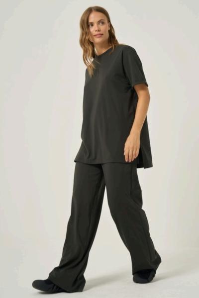 Ceremony 2026 KIŞ Kısa Kollu Bambu Tişört Yeşil